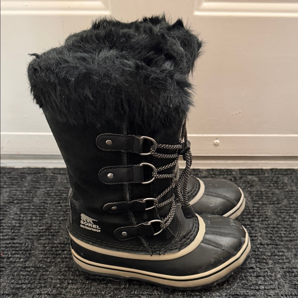 Sorel winter boots Joan of arctic - size 1